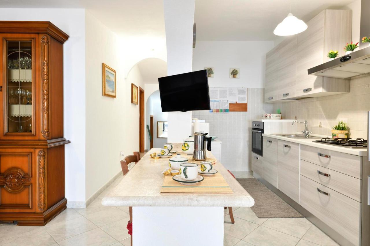 Appartamento Holiday Cala Gonone Luaran gambar