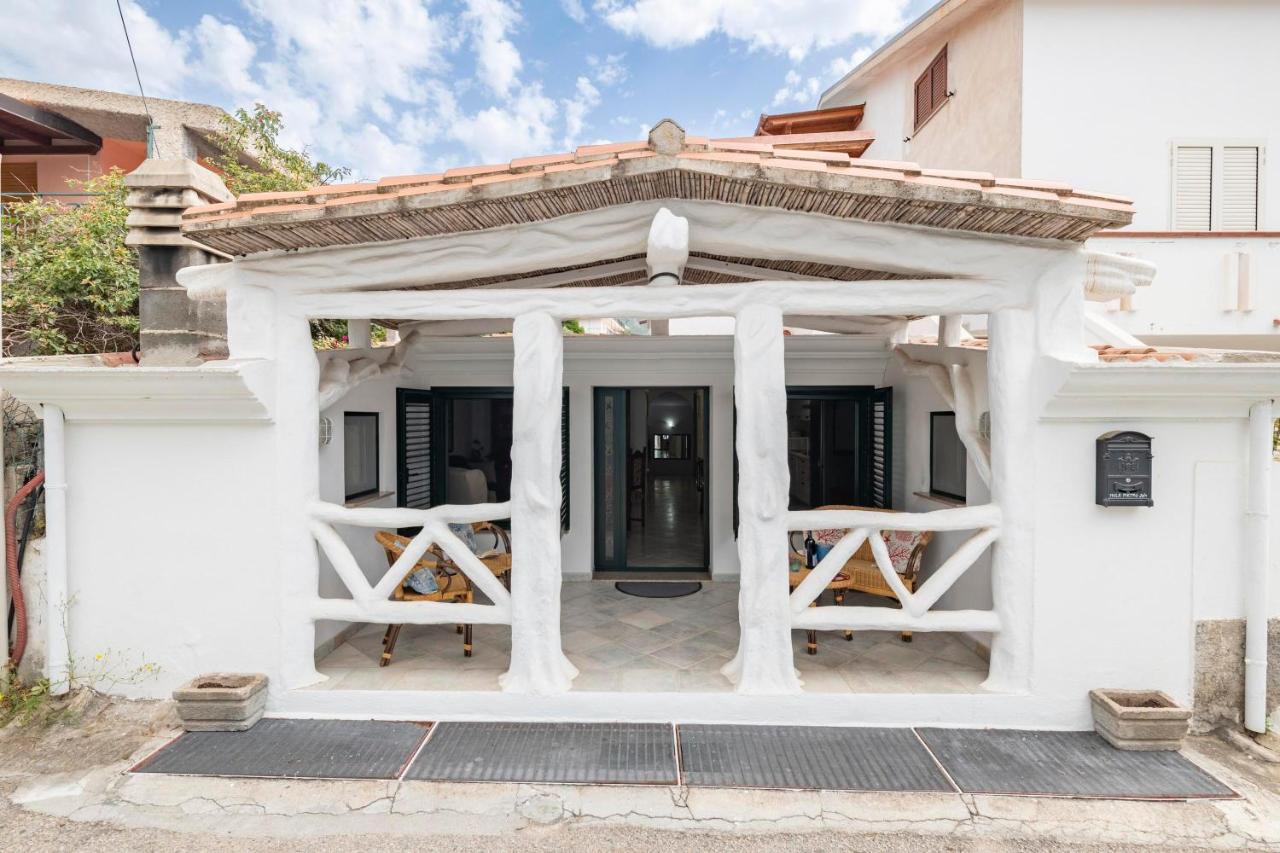 Appartamento Holiday Cala Gonone Luaran gambar
