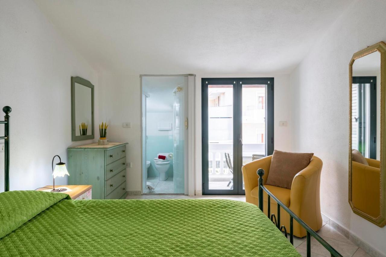Appartamento Holiday Cala Gonone Luaran gambar