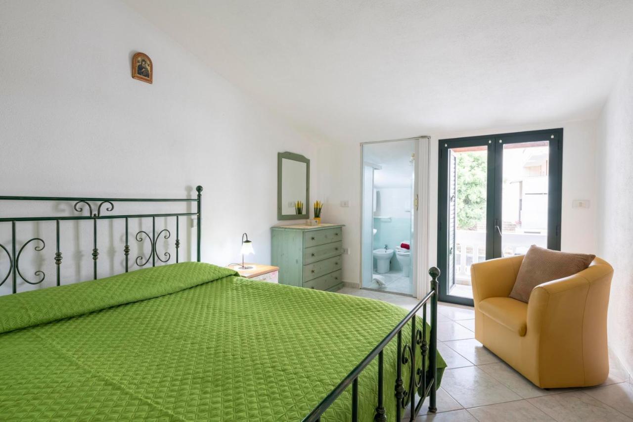Appartamento Holiday Cala Gonone Luaran gambar