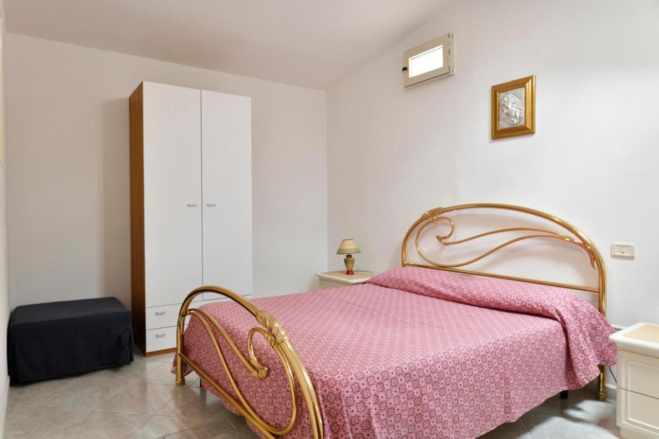 Appartamento Holiday Cala Gonone Luaran gambar
